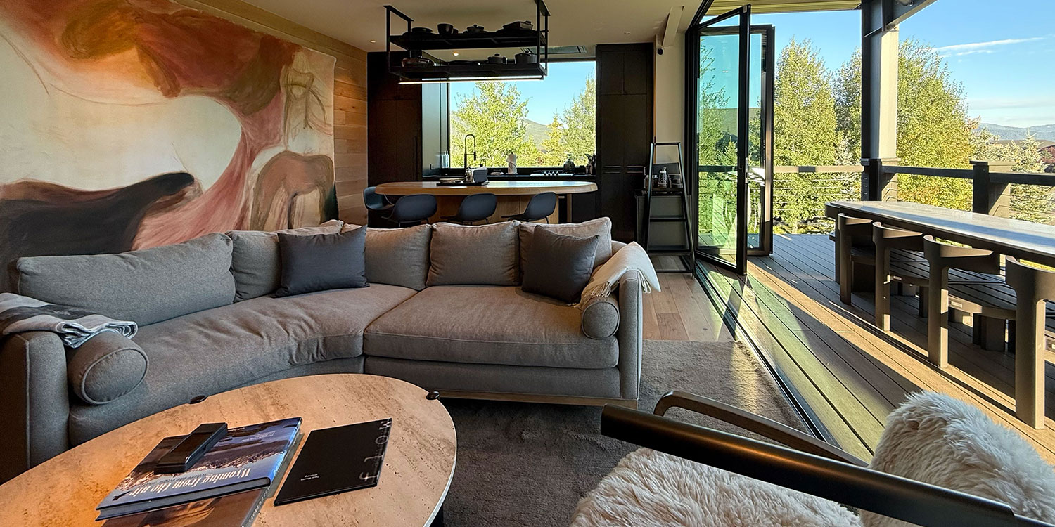 Alpine Airpark Hangar Home for Sale 209 Refugwe Parkway 25